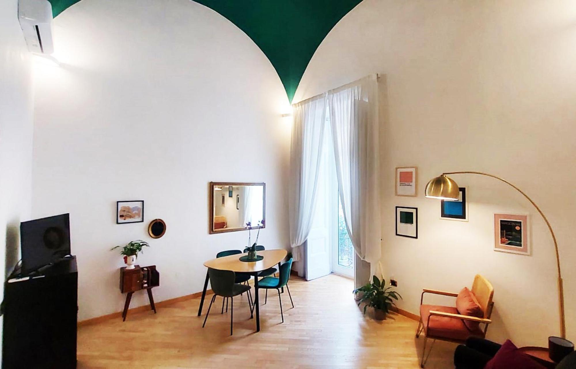 Maison In Centro Napoli Bagian luar foto